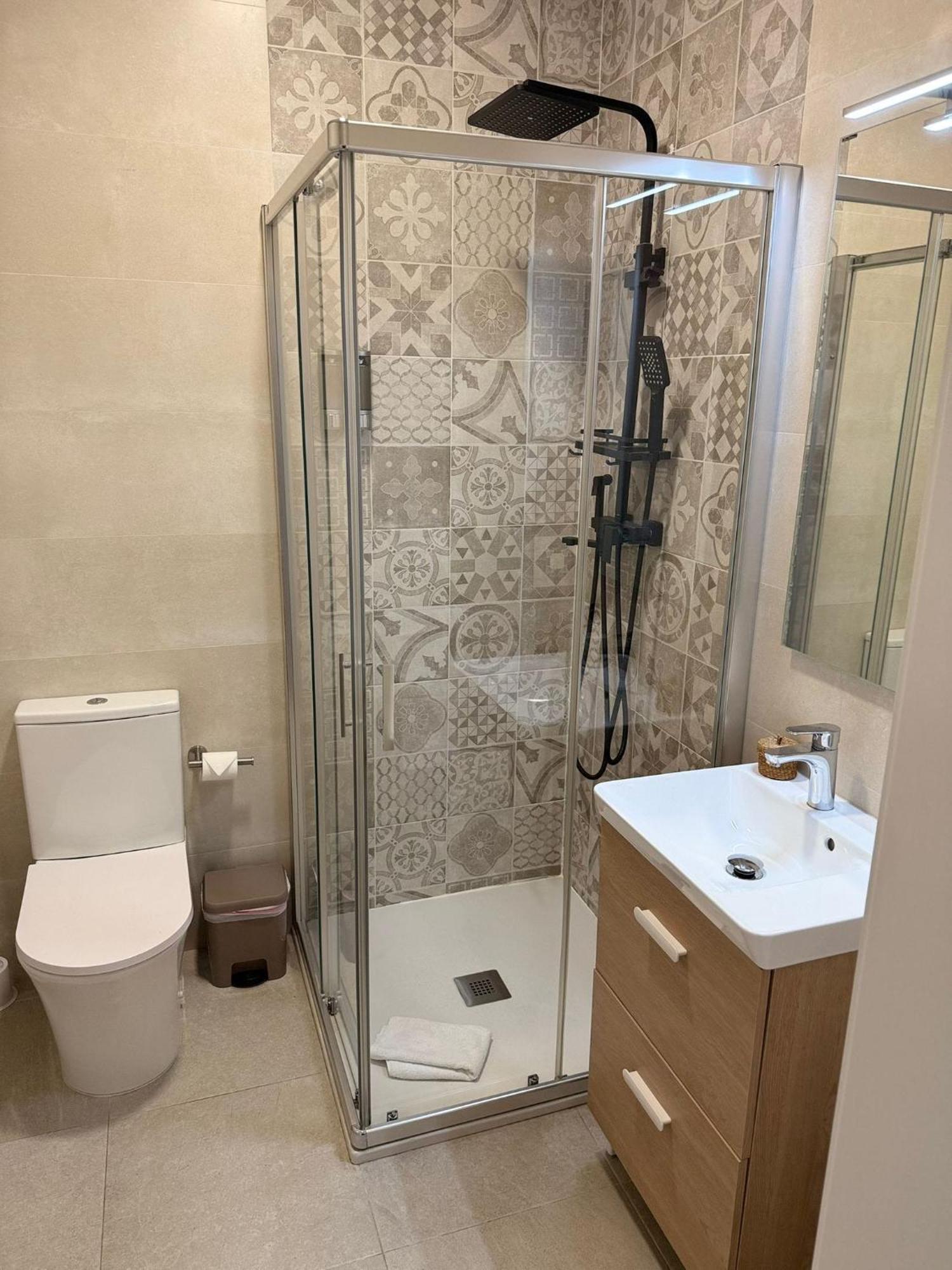 Apartamento Turistico Leo باينا المظهر الخارجي الصورة